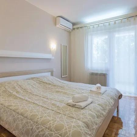 Holiday Old Roman Wall Holiday home Pula