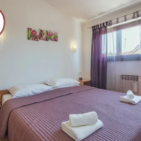 Holiday Old Roman Wall Holiday home *